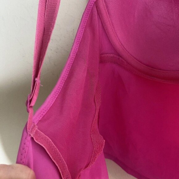 Cabernet Pink Built-in Bra Tank Top Barbie Size 34B - Picture 9 of 11